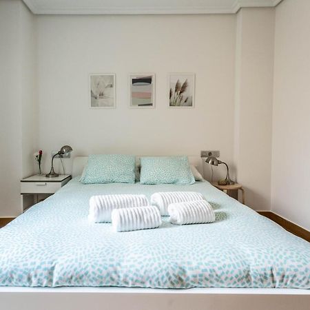 Apartamento En Primera Linea De Playa Riazor Ла-Корунья Экстерьер фото