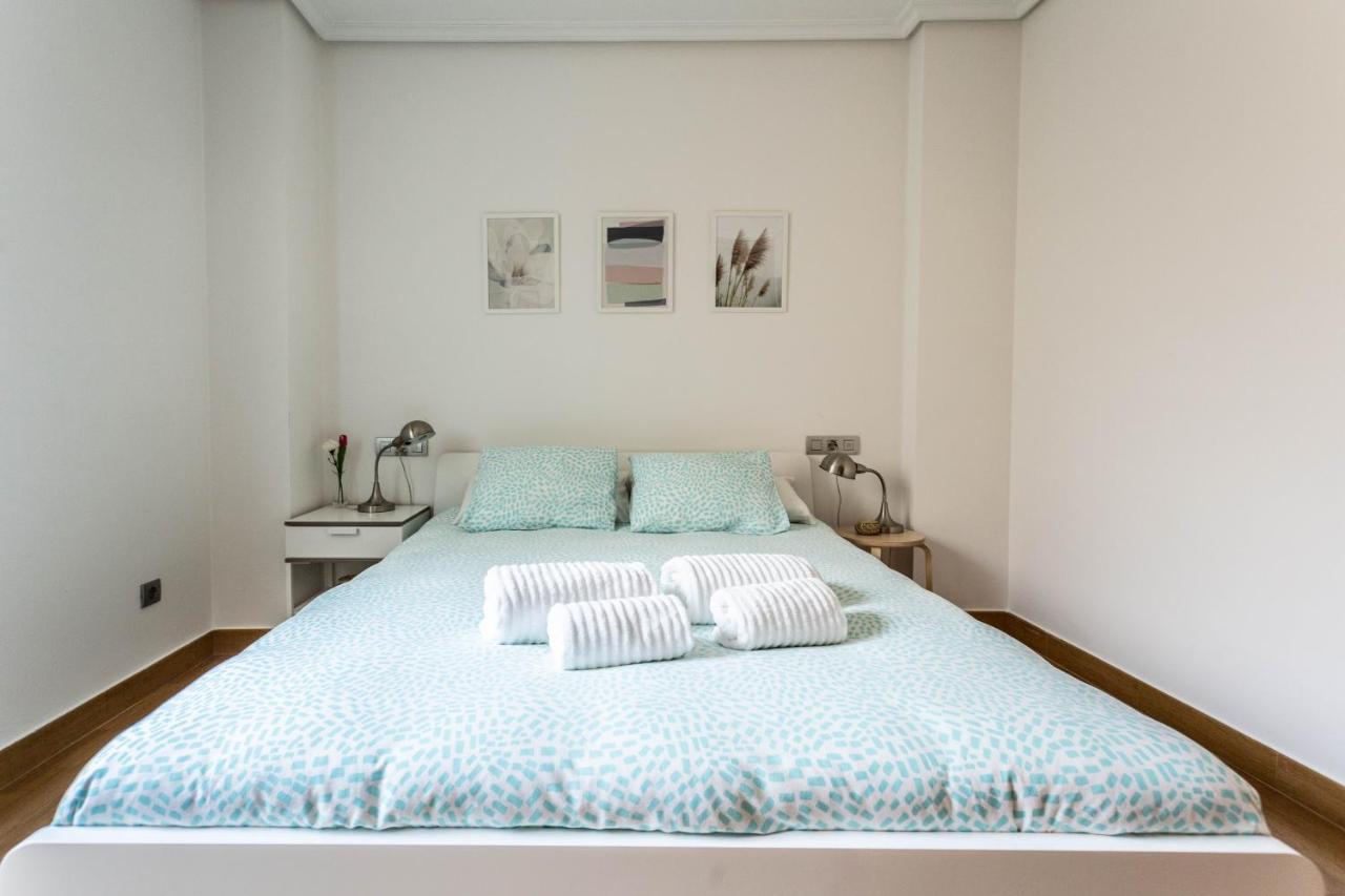 Apartamento En Primera Linea De Playa Riazor Ла-Корунья Экстерьер фото